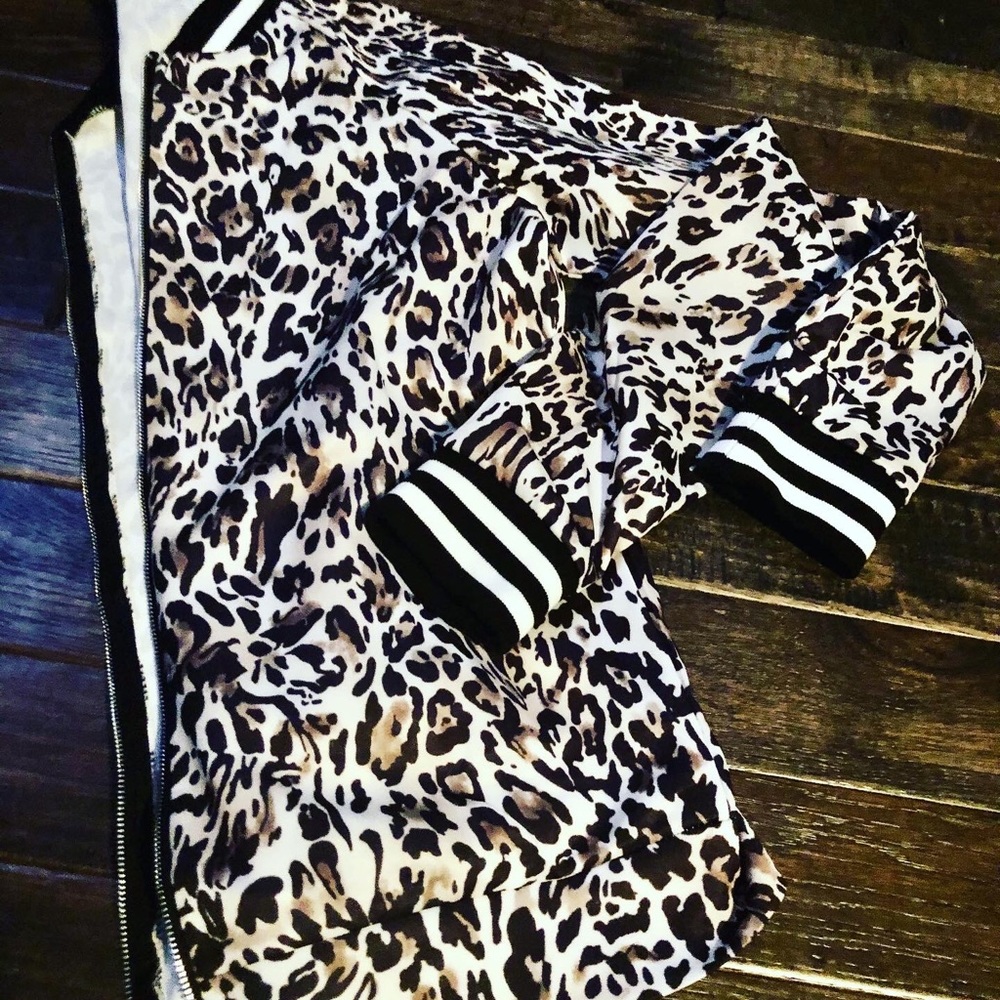 Leopard print bomber jacket - Picture 2 of 3